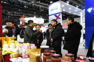 石樓縣特色優(yōu)質(zhì)農(nóng)副產(chǎn)品在第四屆國(guó)際創(chuàng)新創(chuàng)業(yè)博覽會(huì)大放異彩